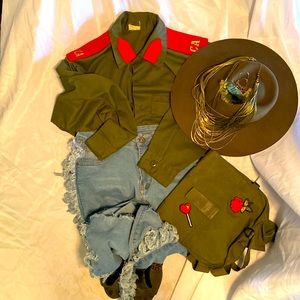 NEW!!! Large Verta Frill Light Denim Jeans